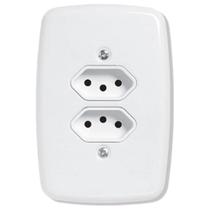 Tomada Pluzie Ideale Dupla 2P+T 10A com Placa 4x2 Branca Tomada Pluzie Ideale Dupla 2P+T 10A com Placa 4x2 Branca