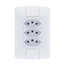 Tomada Tripla 20A Tramontina Aria Tomada Tripla 20A Tramontina Aria