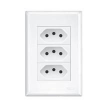 Tomada Tripla 2P+T 10A Evidence Ref 3267 Fame