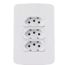 Tomada Tripla ( 3 Tomadas )2P + T 20A Branca - Margirius Tomada Tripla ( 3 Tomadas )2P + T 20A Branca - Margirius