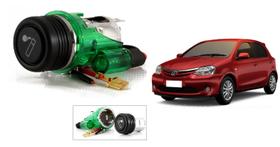 Tomada universal 12v toyota etios 2013 14 15 16 17 2018