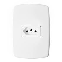 Tomada Universal 2P+T 10A com Placa - DC-8100/25 - DICOMPEL Tomada Universal 2P+T 10A com Placa - DC-8100/25 - DICOMPEL