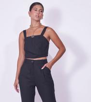 Top / Blusa Cropped Tarsila - Linho com Viscose - Studio Básico - Cores: Preto e Branco