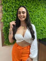 Top branco feminino, top com nó e manga única Top branco feminino, top com nó e manga única