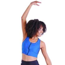 Top cropped blue sea