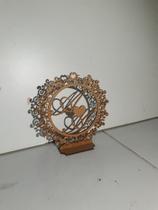 Top de bolo em arabesco com iniciais Top de bolo em arabesco com iniciais