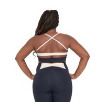 Top Essential Marinho e Off-white