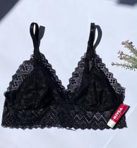 Top sutiã croped de renda blogueira