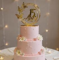 Topo de Bolo Acrílico Espelhado 15 Anos Borboletas - Decoração Elegante para Festas