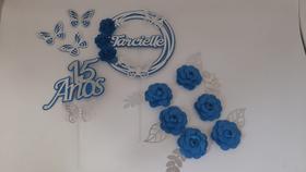 Topo de Bolo Flores Festa 15 anos Azul e Prata personalizado Topo de Bolo Flores Festa 15 anos Azul e Prata personalizado