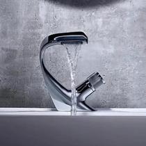 Torneira banheiro Curva cascata Monocomando