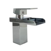 Torneira de Mesa Luxo Banheiro Baixa Cascata Monocomando Cromado 15cm Torneira de Mesa Luxo Banheiro Baixa Cascata Monocomando Cromado 15cm
