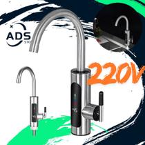 Torneira Elétrica Para Cozinha Banheiro Com Visor de Temperatura Regulagem e Giratória 360 Aço Inoxidável 110V Torneira Elétrica Para Cozinha Banheiro Com Visor de Temperatura Regulagem e Giratória 360 Aço Inoxidável 110V