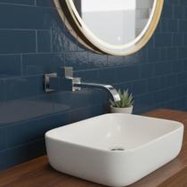 Torneira Gourmet Giratória Metal Brilhante de Parede Cozinha Industrial Banheiro Lavabo Residencial