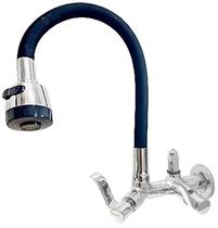 Torneira gourmet tubo preto flexível com arejador jato duplo e com saída para purificador 1/4 parede