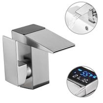 Torneira Inteligente Display Sensor De Temperatura Misturador Monocomando Pia Cuba 9907c Luuk Young
