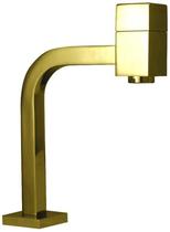 Torneira Link Baixa Quadrada 90 Graus Desq 303 Dourado Gold Torneira Link Baixa Quadrada 90 Graus Desq 303 Dourado Gold