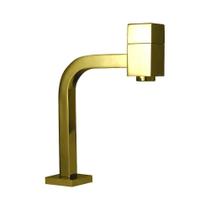 Torneira Link Baixa Quadrada 90 Graus Desq 303 Dourado Gold Torneira Link Baixa Quadrada 90 Graus Desq 303 Dourado Gold