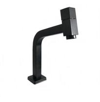 Torneira Link Quadrada Baixa 1/4 De Volta Black Preto Fria