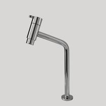 Torneira Luxo de Banheiro Lavatório para Bancada Mesa com Bica Alta Moderna Prata Cromada