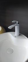 Torneira monocomando Bica Baixa Branco Fosco Torneira monocomando Bica Baixa Branco Fosco