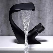 Torneira Monocomando Para Banheiro Cascata Black Matte Preto