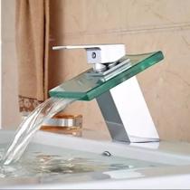 Torneira Para Banheiro Misturador Monocomando Cascata Vidro Quadrada Bica Baixa - Incolor - GM904