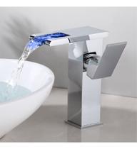 Torneira Pia Banheiro Misturador Água Quente e Fria Monocomando Cascata Cuba Led Alta Prata 9801