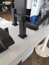 Torneira Quadrada Preta Fosca Imperatriz