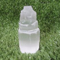 Torre de Pedra Selenita Cristal Natural 6cm Torre de Pedra Selenita Cristal Natural 6cm