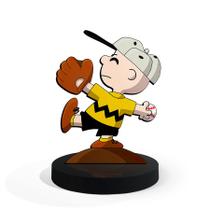 Totem Pequeno Boneco Snoopy Charlie Brown 7cm + Base