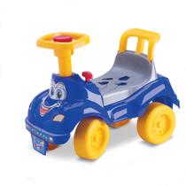 Totokinha Infantil Menino Azul Volante mexe as rodas com buzina, chave e peças