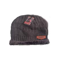 Touca de Frio Forrada Gorro com Pelinho Peluciada