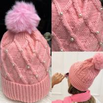 Touca de Inverno com Pelúcia Feminina com Pompom e Perolas Touca Quentinha