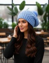 Touca De Lã Feminina Att Sem Dobra Com Pompom Várias Cores Touca De Lã Feminina Att Sem Dobra Com Pompom Várias Cores