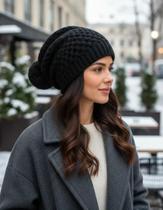 Touca De Lã Feminina Att Sem Dobra Com Pompom Várias Cores Touca De Lã Feminina Att Sem Dobra Com Pompom Várias Cores