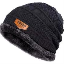 Touca de Tricô com forro de pelúcia - Adulto Unisex Preta Touca de Tricô com forro de pelúcia - Adulto Unisex Preta