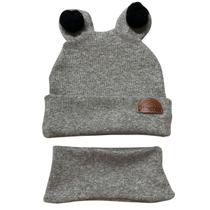 Touca Infantil Com Orelinhas Bebê Cinza Liso e Cachecol Vanetex Touca Infantil Com Orelinhas Bebê Cinza Liso e Cachecol Vanetex
