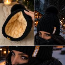 Touca Luxo Feminina ChiqueTricô Pompom Gorro Frio Inverno Pelucia Dentro Preto Cor Preto Touca Luxo Feminina ChiqueTricô Pompom Gorro Frio Inverno Pelucia Dentro Preto Cor Preto
