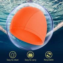 Touca Natação Laranja Resistente A Água Com Cloro Tecido Poliamida Durável Não Desbota Na Piscina