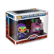 Toy Funko POP Town Retro Toys Master's of The Universe Skeletor com Snake Mountain