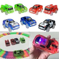 Track Car compatível com a maioria das trilhas Light Up em escala 1:5 Track Car compatível com a maioria das trilhas Light Up em escala 1:5