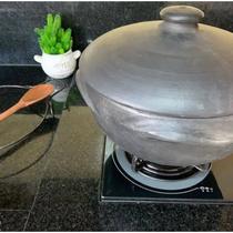 Tradicional Panela de barro preto capixaba 1,5 litros pirão poções caldos Tradicional Panela de barro preto capixaba 1,5 litros pirão poções caldos