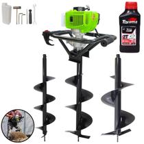 Trado Motorizado Menegotti MPS52 À Gasolina 2T 52cc 1,8HP de Potência 9.000rpm Perfurador de Solo Para Levantamento de Cercas e Plantio de Mudas Com Brocas 80X20cm, 80X25cm e 80X30cm + ÓLEO TOYAMA 2T Trado Motorizado Menegotti MPS52 À Gasolina 2T 52cc 1,8HP de Potência 9.000rpm Perfurador de Solo Para Levantamento de Cercas e Plantio de Mudas Com Brocas 80X20cm, 80X25cm e 80X30cm + ÓLEO TOYAMA 2T