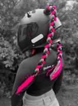 Trancinhas para capacete moto 60cm - Mulheres Moto Lovers