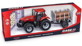 Trator Case com Pneus de Borracha Mais Implementos