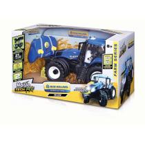 Trator de Controle remoto - 1:16 New Holland Farm Tractor - Maisto