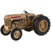 Trator Ford Demonstrador Ouro 1:16 de Prestígio - Modelo 13937