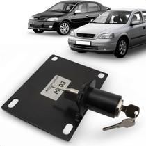 Trava de Câmbio Monter Lock Astra 2001 a 2007 Trava de Câmbio Monter Lock Astra 2001 a 2007