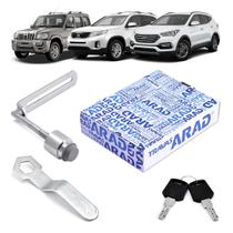 Trava Estepe Mahindra/Santa Fé/Sorento Aço Cromado Trava Estepe Mahindra/Santa Fé/Sorento Aço Cromado